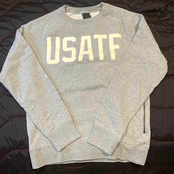 Nike USATF Crewneck Sweatshirt - Picture 1 of 12